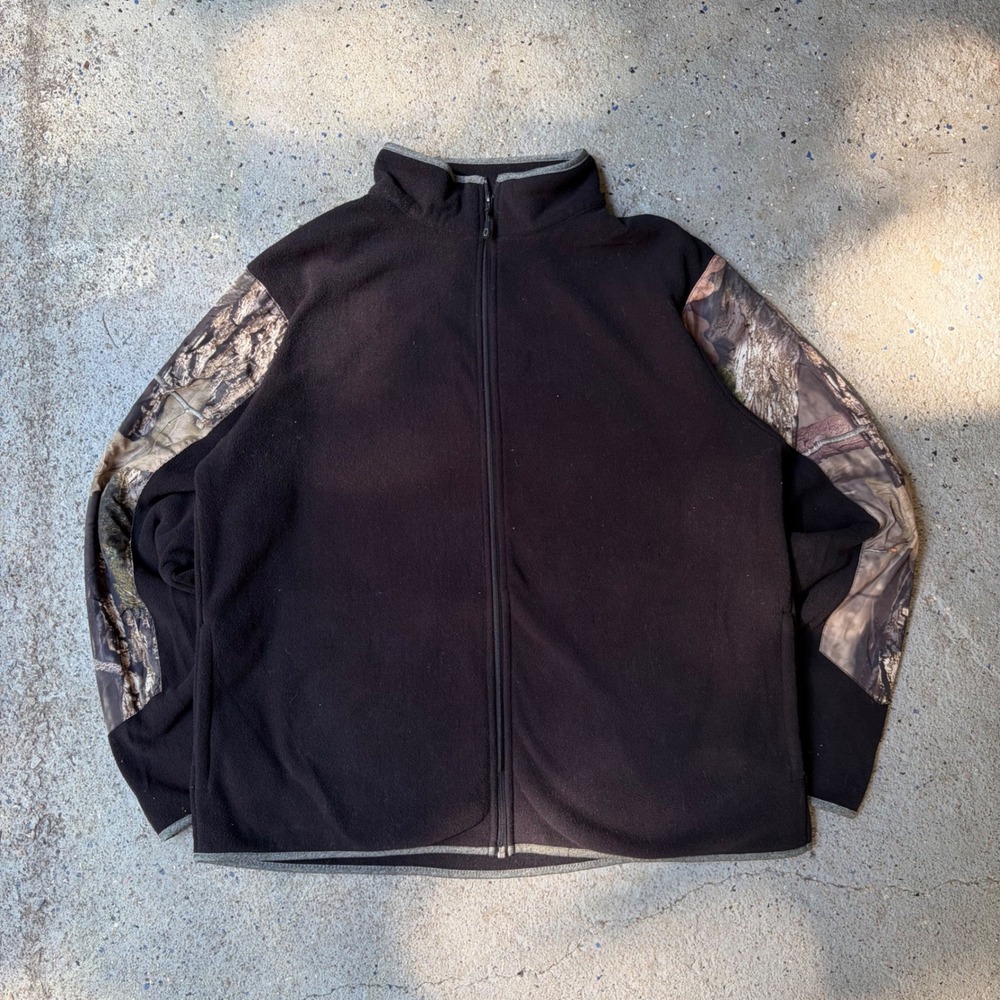 Yukon Gear Mens Full Zip Fleece Jacket Black Mossy Oak Camo Sleeve Large CFL-BC